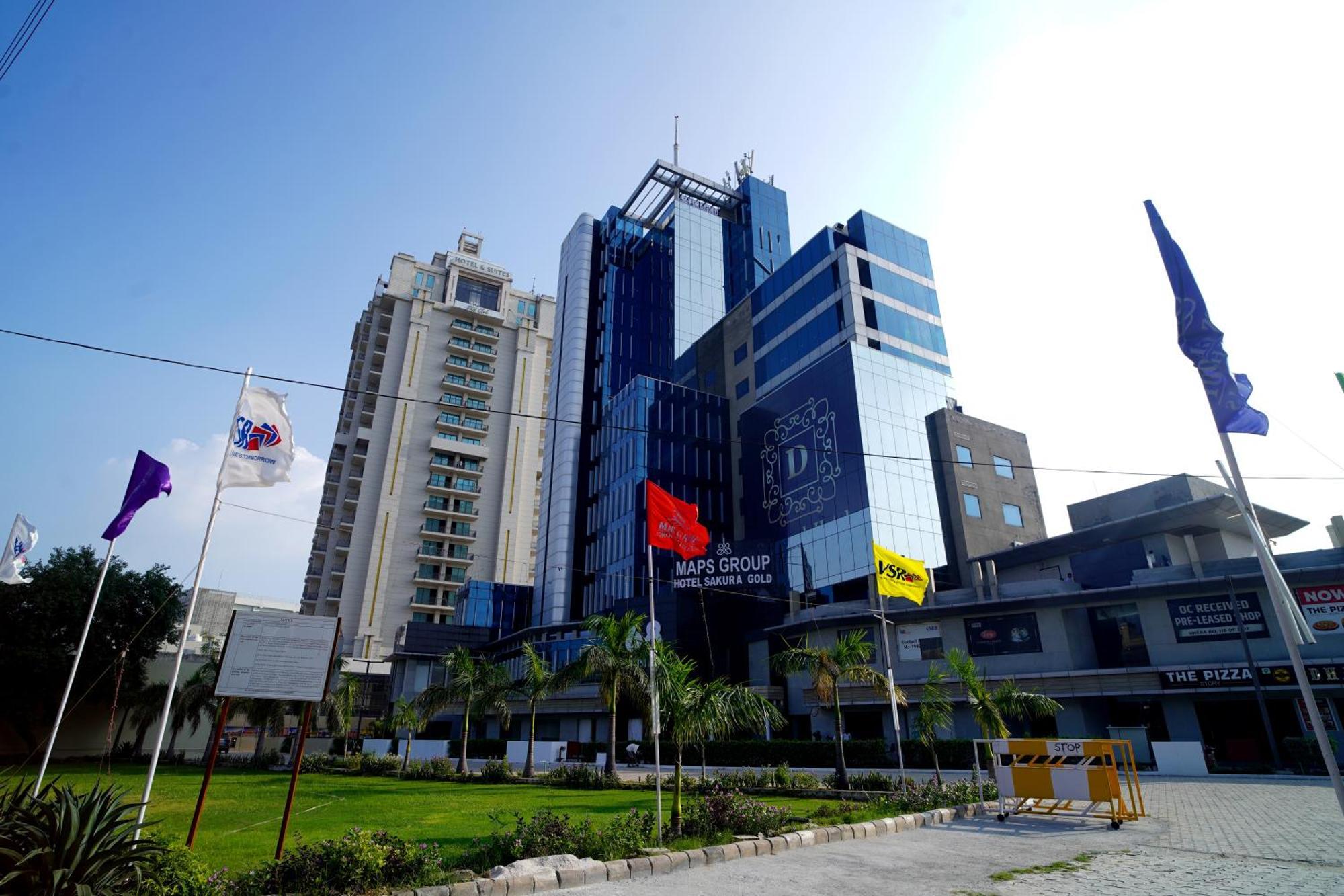 Hotel Sakura Gold Gurgaon Extérieur photo