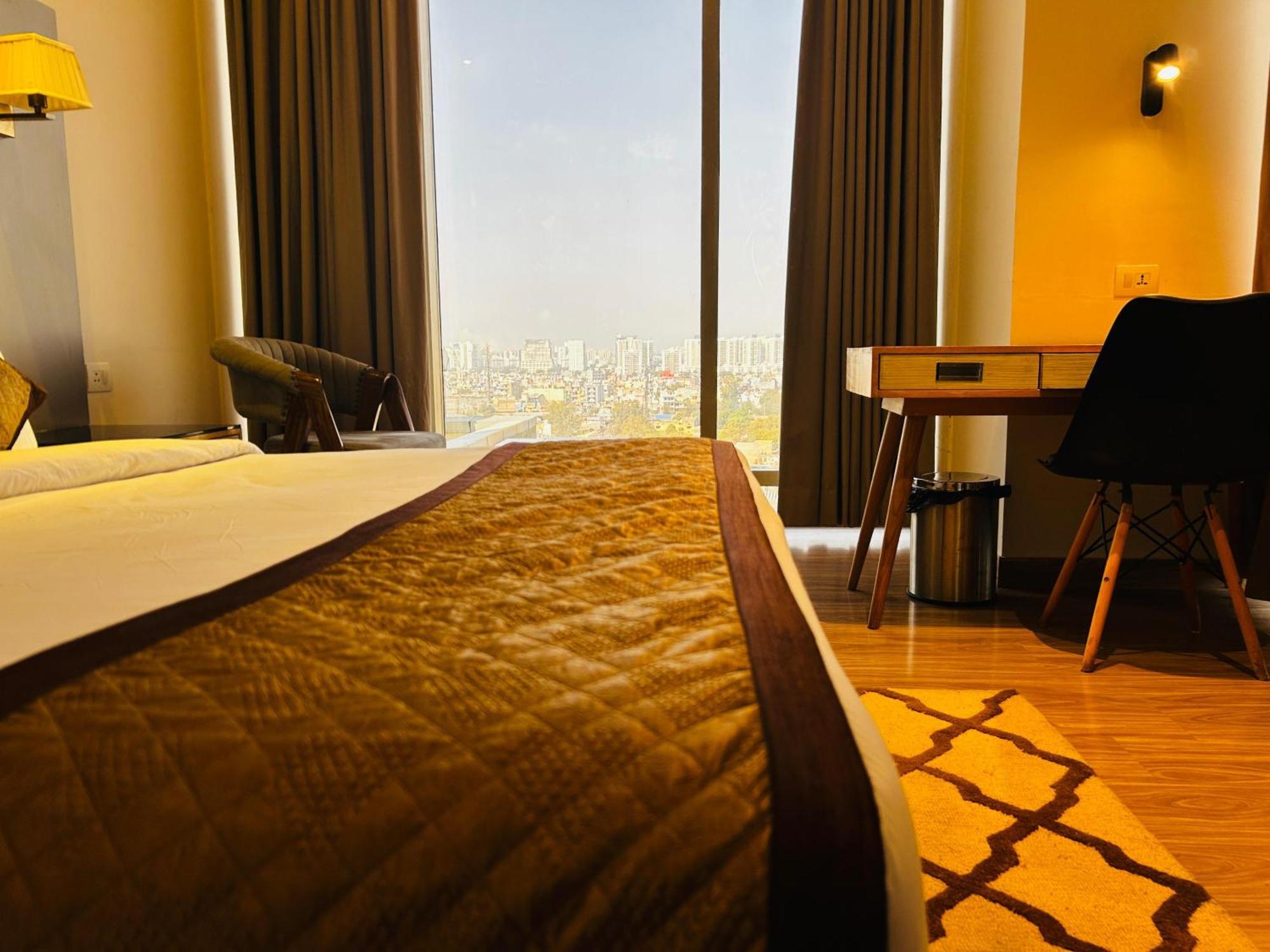 Hotel Sakura Gold Gurgaon Extérieur photo